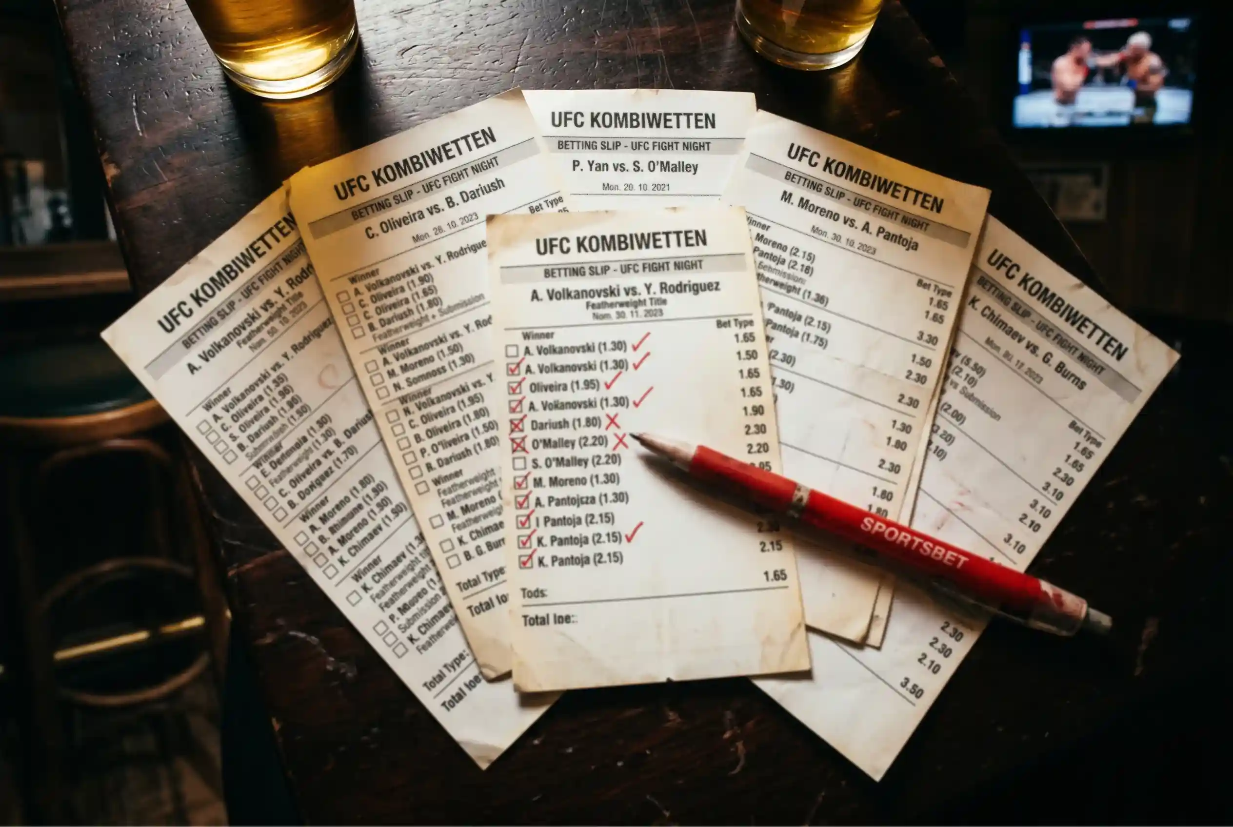 UFC Kombiwetten und MMA Parlays erklärt